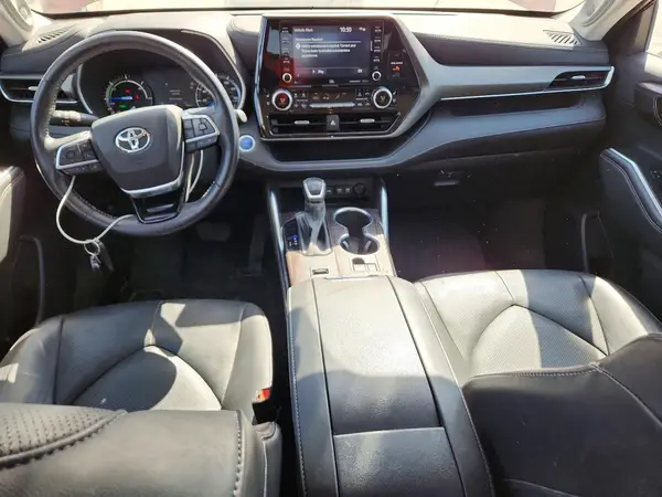 5TDXBRCH5MS533043 2021 TOYOTA HIGHLANDER - Image 8