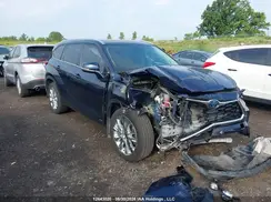 5TDXBRCH5NS073139 2022 TOYOTA HIGHLANDER