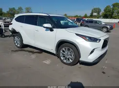 5TDXBRCH5NS556940 2022 TOYOTA HIGHLANDER