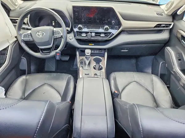 5TDXBRCH5PS578035 2023 TOYOTA HIGHLANDER - Image 8