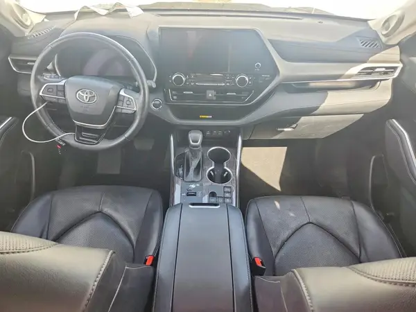 5TDXBRCH5PS583669 2023 TOYOTA HIGHLANDER - Image 8