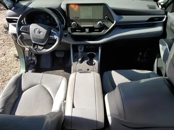 5TDXBRCH5PS584885 2023 TOYOTA HIGHLANDER - Image 8