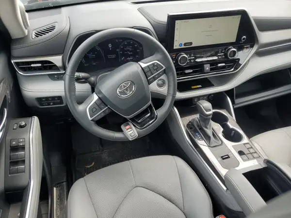 5TDXBRCH5PS598656 2023 TOYOTA HIGHLANDER - Image 8