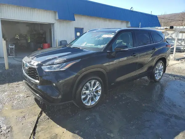 5TDXBRCH5RS636180 2024 TOYOTA HIGHLANDER - Image 1