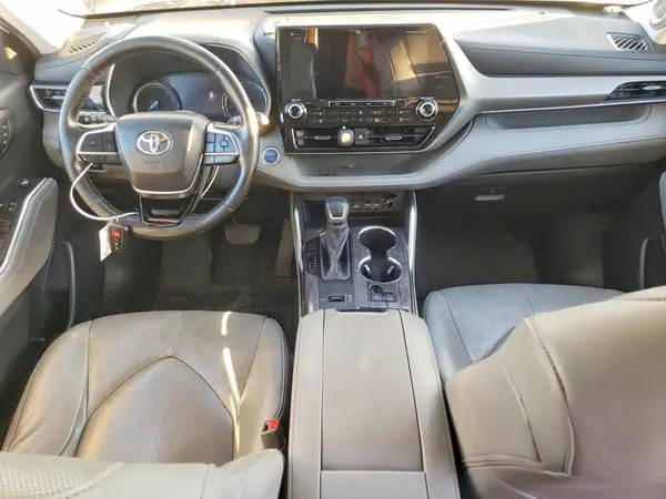 5TDXBRCH6MS023817 2021 TOYOTA HIGHLANDER - Image 8
