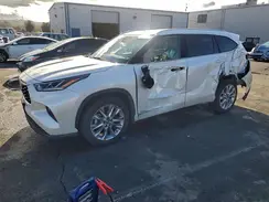 5TDXBRCH6MS520477 2021 TOYOTA HIGHLANDER