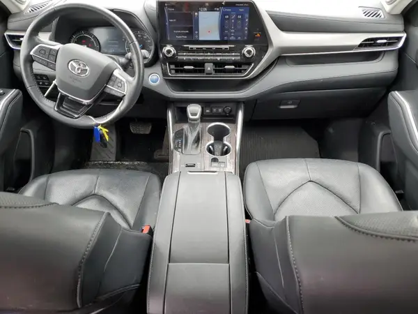5TDXBRCH6MS533746 2021 TOYOTA HIGHLANDER - Image 8