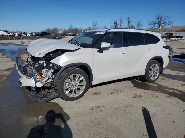 5TDXBRCH6RS613894 2024 TOYOTA HIGHLANDER - Image 1