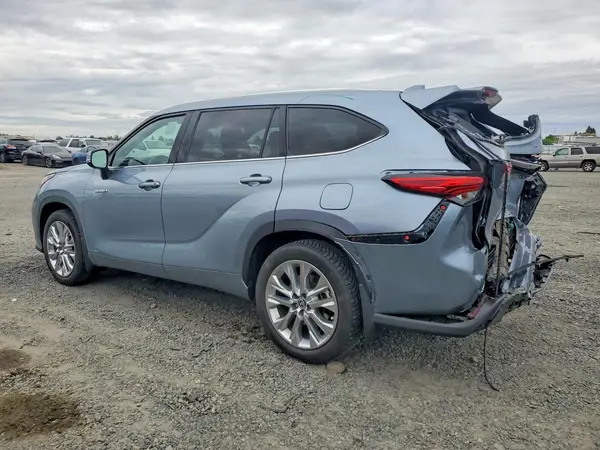 5TDXBRCH8MS025553 2021 TOYOTA HIGHLANDER - Image 2