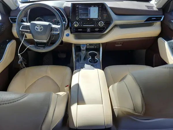 5TDXBRCH8MS054602 2021 TOYOTA HIGHLANDER - Image 8