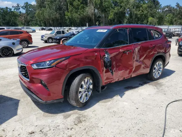 5TDXBRCH8NS541686 2022 TOYOTA HIGHLANDER - Image 1
