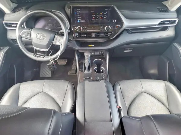 5TDXBRCH8PS132851 2023 TOYOTA HIGHLANDER - Image 8