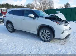 5TDXBRCH8PS592592 2023 TOYOTA HIGHLANDER