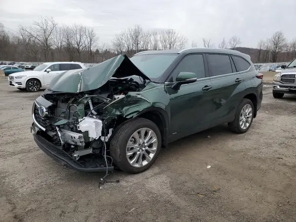 5TDXBRCH8RS620541 2024 TOYOTA HIGHLANDER - Image 1