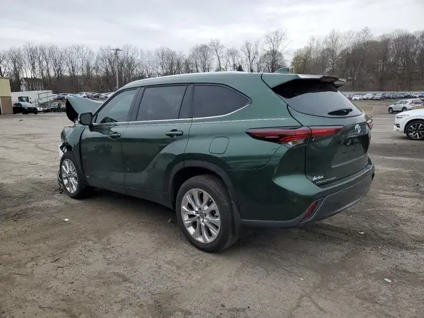 5TDXBRCH8RS620541 2024 TOYOTA HIGHLANDER - Image 2