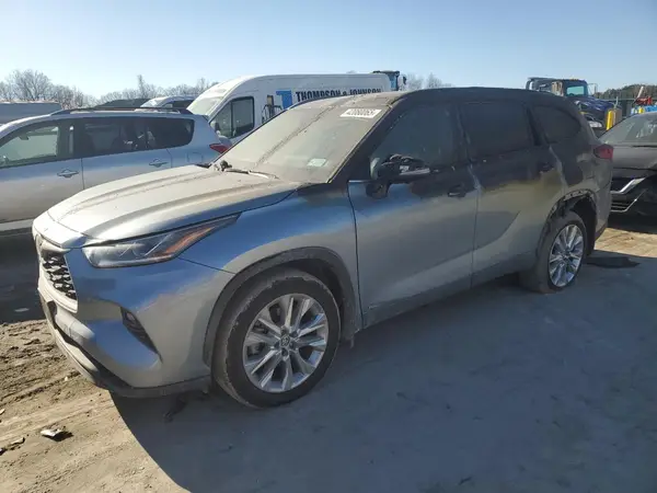 5TDXBRCH8RS642765 2024 TOYOTA HIGHLANDER - Image 1