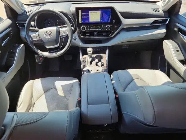 5TDXBRCH9PS120921 2023 TOYOTA HIGHLANDER - Image 8