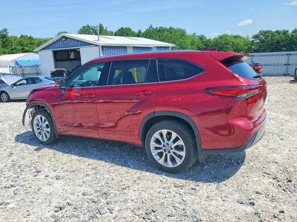 5TDXBRCH9PS565689 2023 TOYOTA HIGHLANDER - Image 2