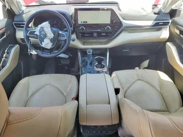 5TDXBRCH9PS565689 2023 TOYOTA HIGHLANDER - Image 8