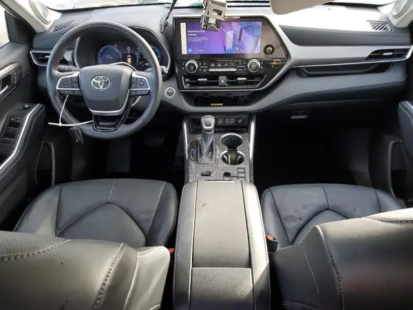 5TDXBRCH9PS581259 2023 TOYOTA HIGHLANDER - Image 8