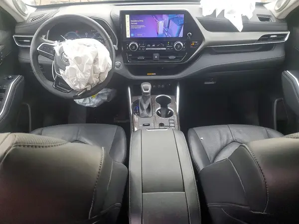 5TDXBRCH9PS596795 2023 TOYOTA HIGHLANDER - Image 8