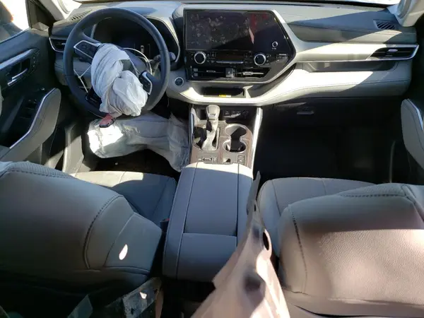 5TDXBRCH9RS615848 2024 TOYOTA HIGHLANDER - Image 8