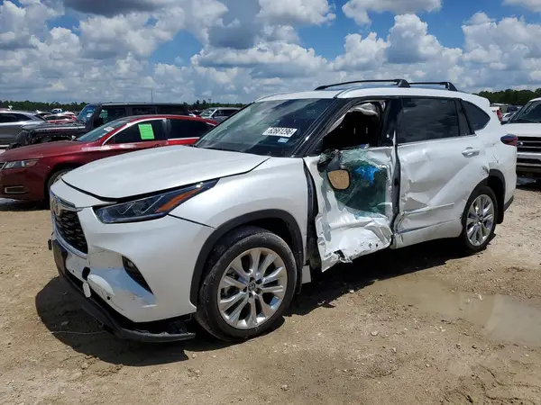 5TDXBRCH9TS703323 2026 TOYOTA HIGHLANDER - Image 1