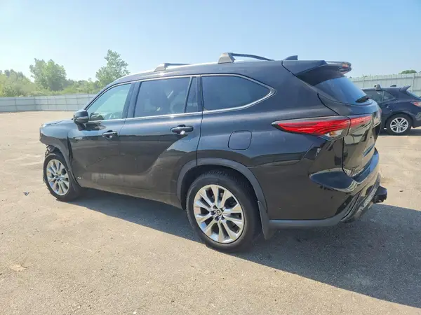 5TDXBRCHXLS010115 2020 TOYOTA HIGHLANDER - Image 2