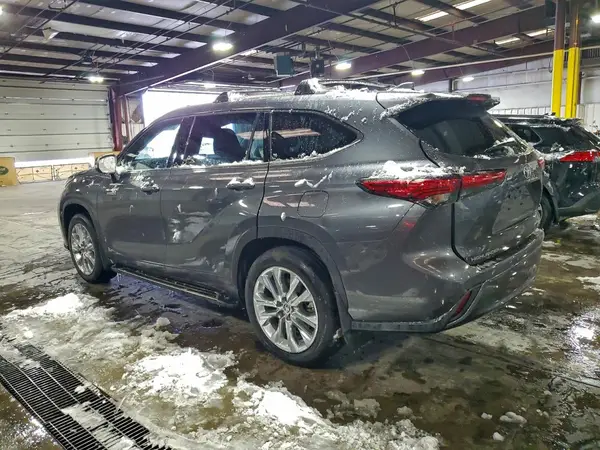 5TDXBRCHXLS013726 2020 TOYOTA HIGHLANDER - Image 2