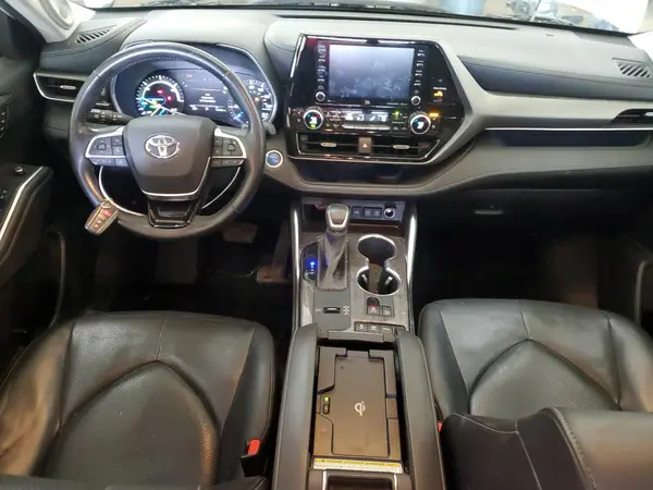 5TDXBRCHXMS025702 2021 TOYOTA HIGHLANDER - Image 8