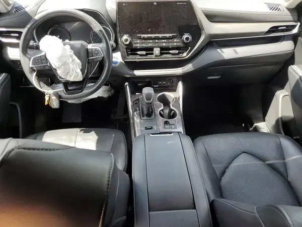 5TDXBRCHXMS534480 2021 TOYOTA HIGHLANDER - Image 8