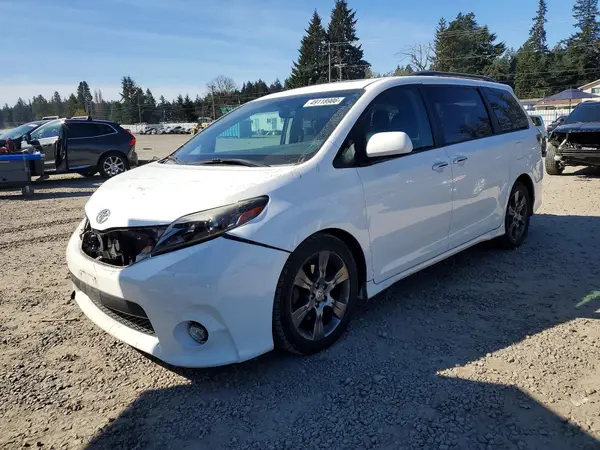 5TDXK3DC0GS691813 2016 TOYOTA SIENNA - Image 1