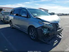 5TDXK3DC0GS756529 2016 TOYOTA SIENNA