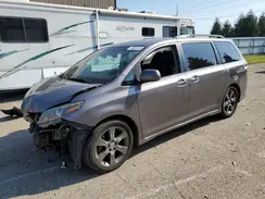 5TDXK3DC0GS760712 2016 TOYOTA SIENNA