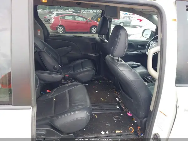 5TDXK3DC0GS762640 2016 TOYOTA SIENNA - Image 8