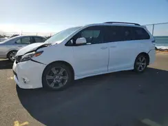 5TDXK3DC1GS708523 2016 TOYOTA SIENNA