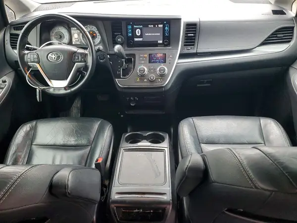 5TDXK3DC1GS711339 2016 TOYOTA SIENNA - Image 8