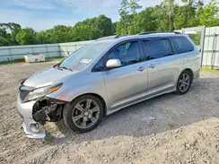 5TDXK3DC2GS728019 2016 TOYOTA SIENNA