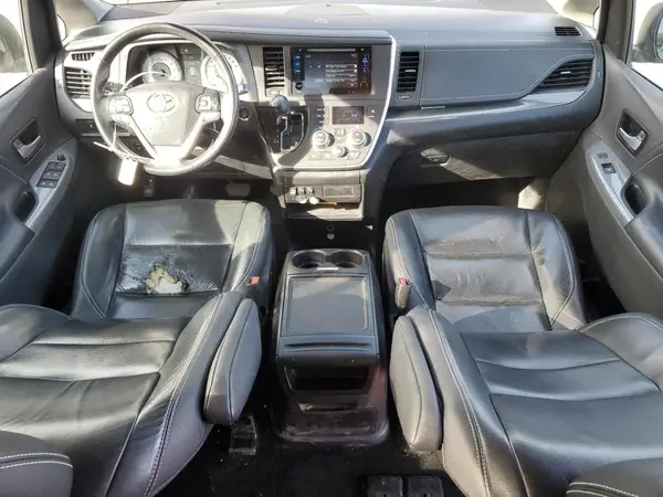 5TDXK3DC2GS755155 2016 TOYOTA SIENNA - Image 8