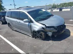 5TDXK3DC3GS717675 2016 TOYOTA SIENNA