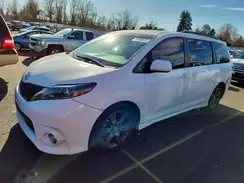 5TDXK3DC4GS750328 2016 TOYOTA SIENNA