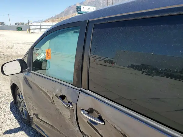 5TDXK3DC4GS756937 2016 TOYOTA SIENNA - Image 8
