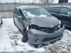 5TDXK3DC6GS720165 2016 TOYOTA SIENNA