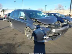 5TDXK3DC7GS717534 2016 TOYOTA SIENNA