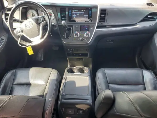 5TDXK3DC8GS719387 2016 TOYOTA SIENNA - Image 8