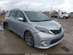 5TDXK3DC9GS690983 2016 TOYOTA SIENNA