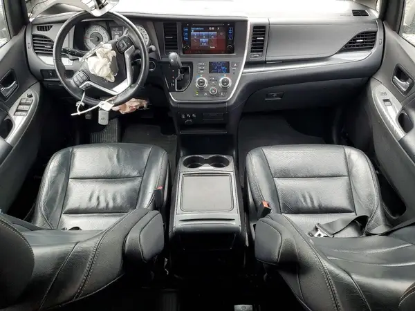 5TDXK3DC9GS701450 2016 TOYOTA SIENNA - Image 8