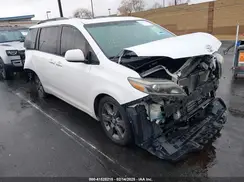 5TDXK3DC9GS765651 2016 TOYOTA SIENNA