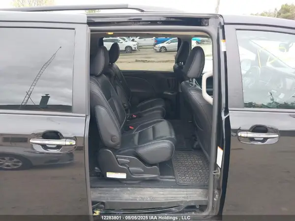 5TDXK3DCXGS690751 2016 TOYOTA SIENNA - Image 8