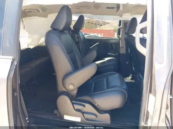5TDXK3DCXGS697988 2016 TOYOTA SIENNA - Image 8